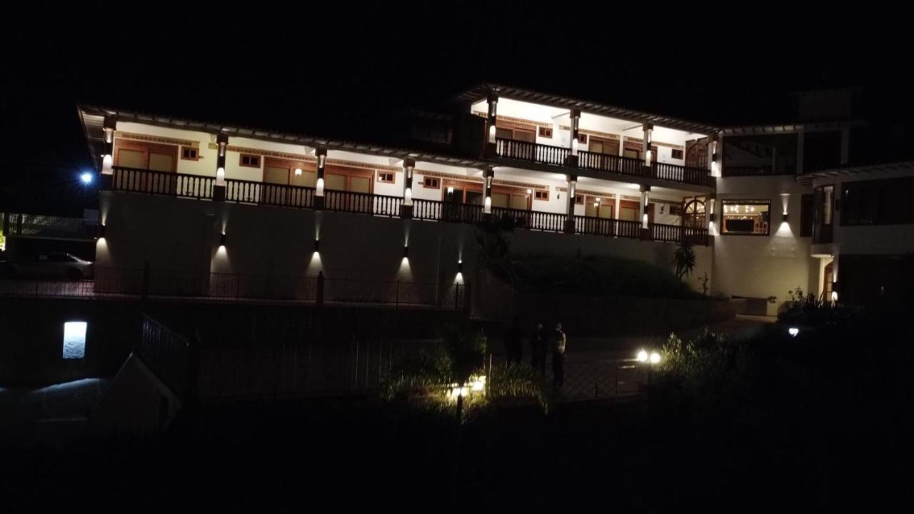 Hotel Puente Piedra Вилья-де-Лейва Экстерьер фото